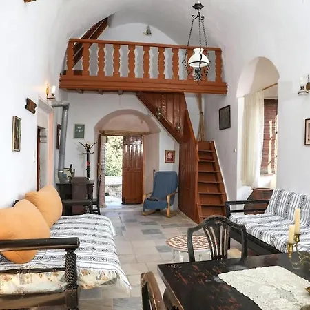 Holiday home Tower Of Dellarokas Melanes